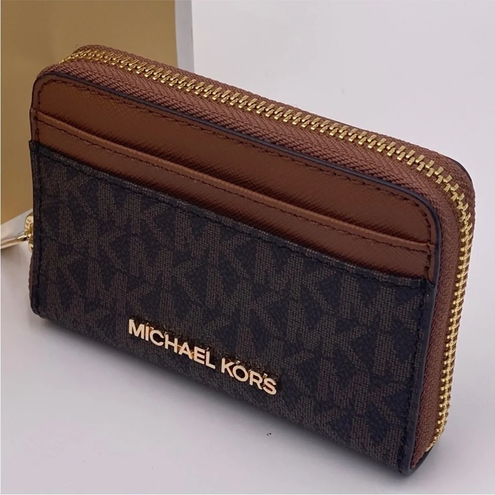 Michael Kors Jet Set Travel Card Case Wallet